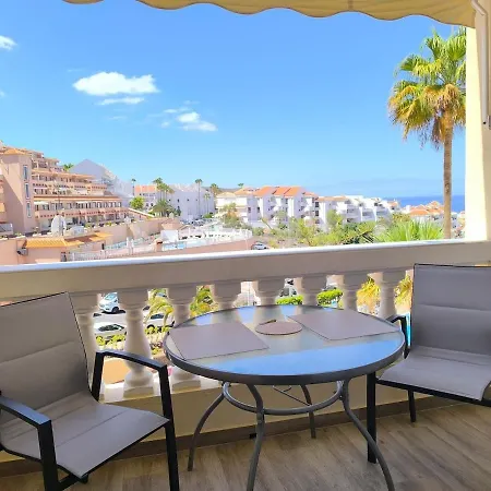 דירה Lulys At Castle Harbour *